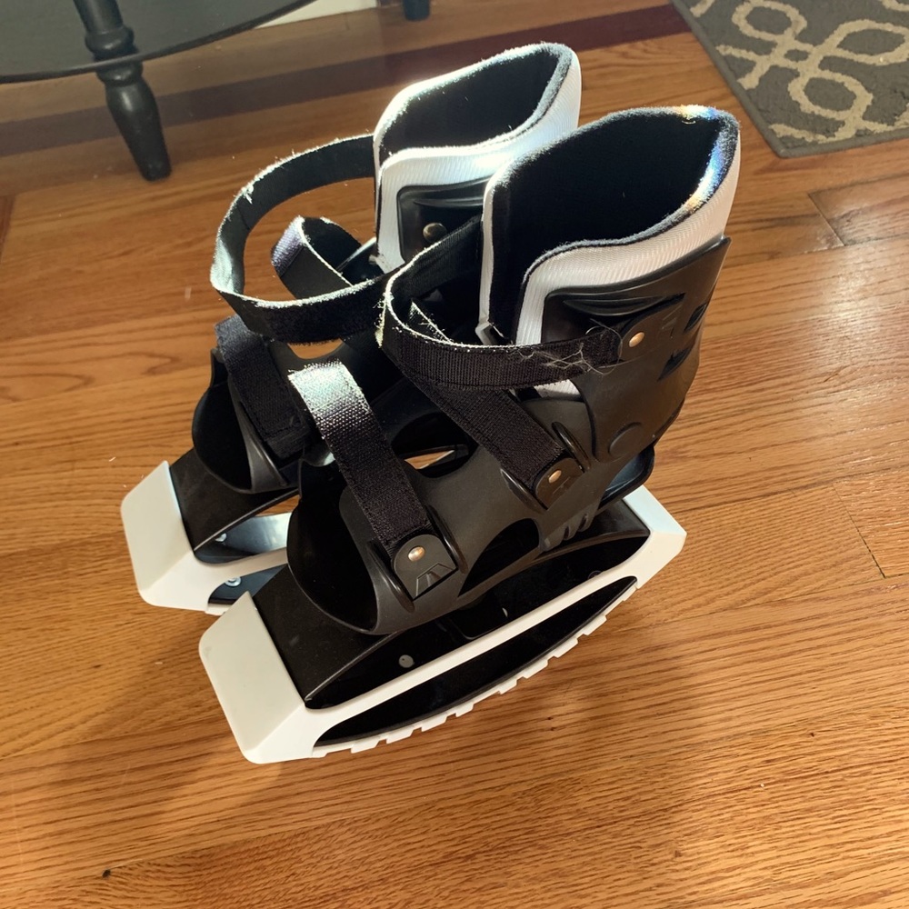 Bounce boots